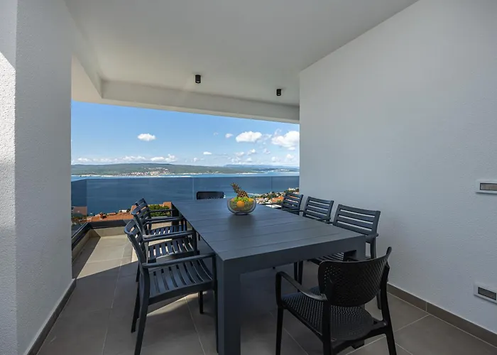 Vakantiehuis Family Friendly House With A Swimming Pool - 24765 Crikvenica