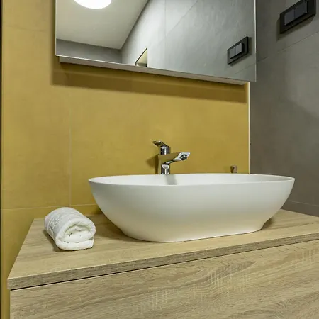 بيت للعطل Family Friendly House With A Swimming Pool - 24765 *